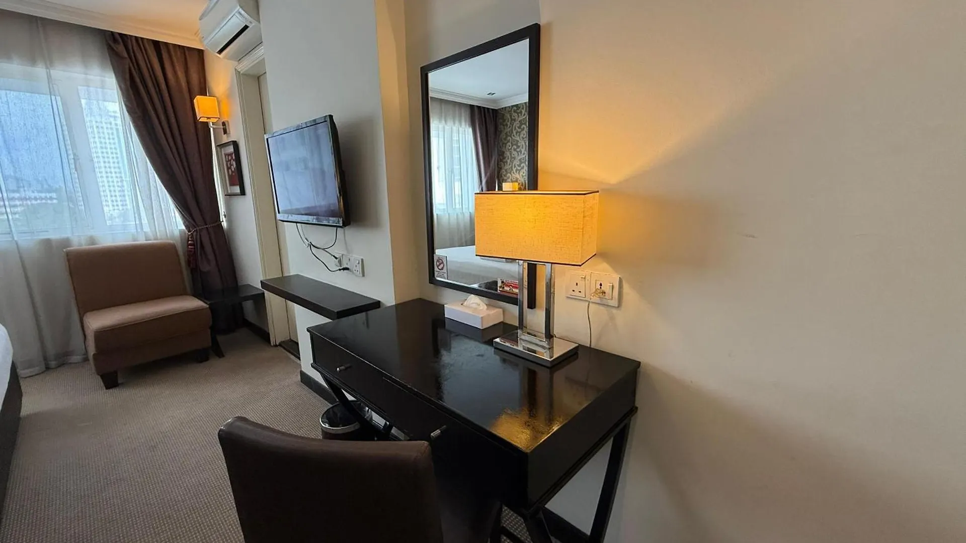 Merchant Hotel George Town 3*,